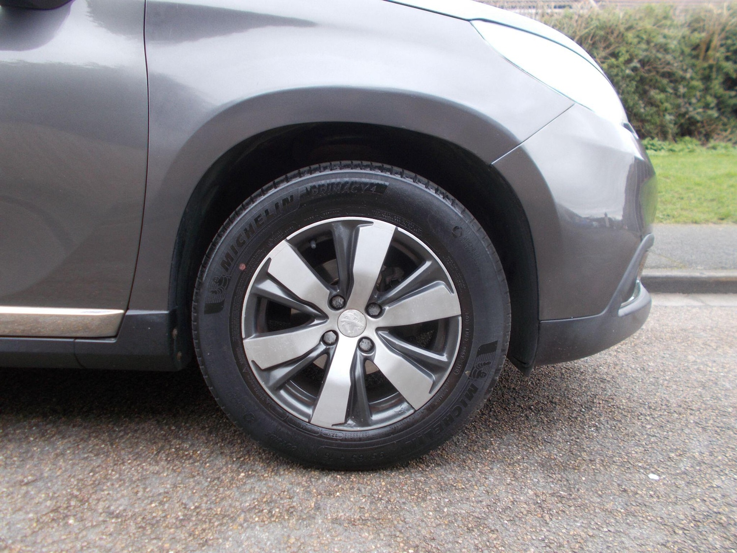 Used Peugeot 2008 2015 for sale - 77645895: Photo 34