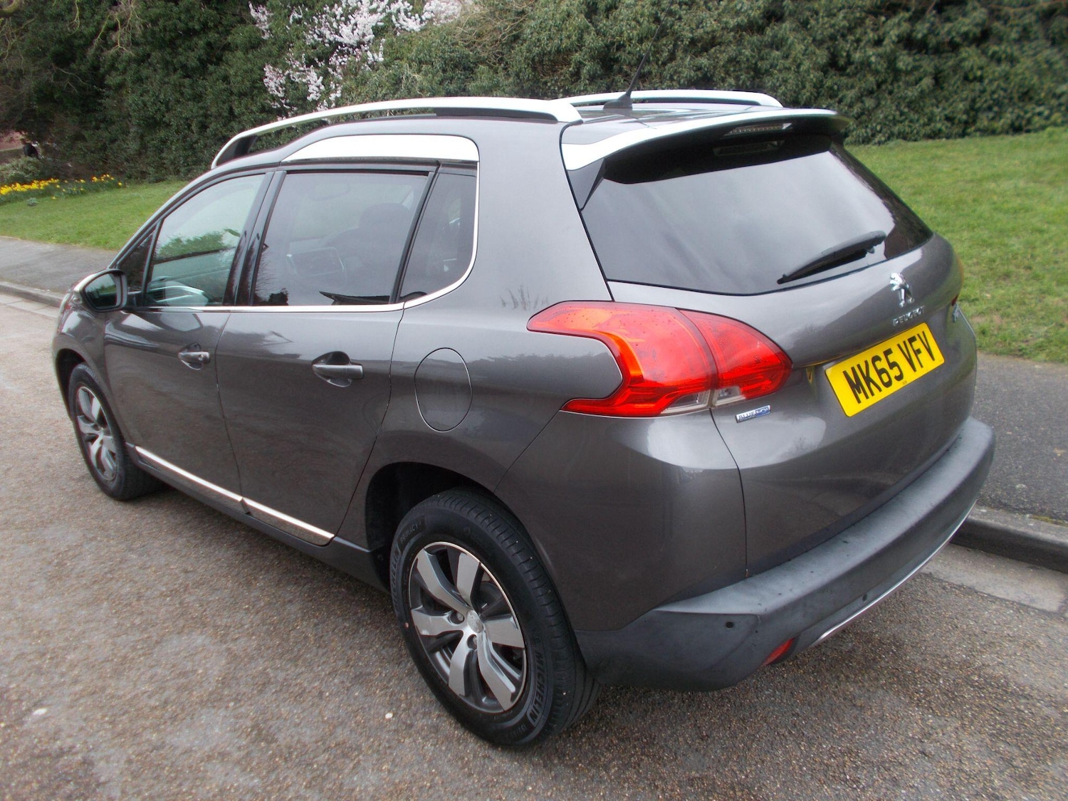 Used Peugeot 2008 2015 for sale - 77645895: Photo 4