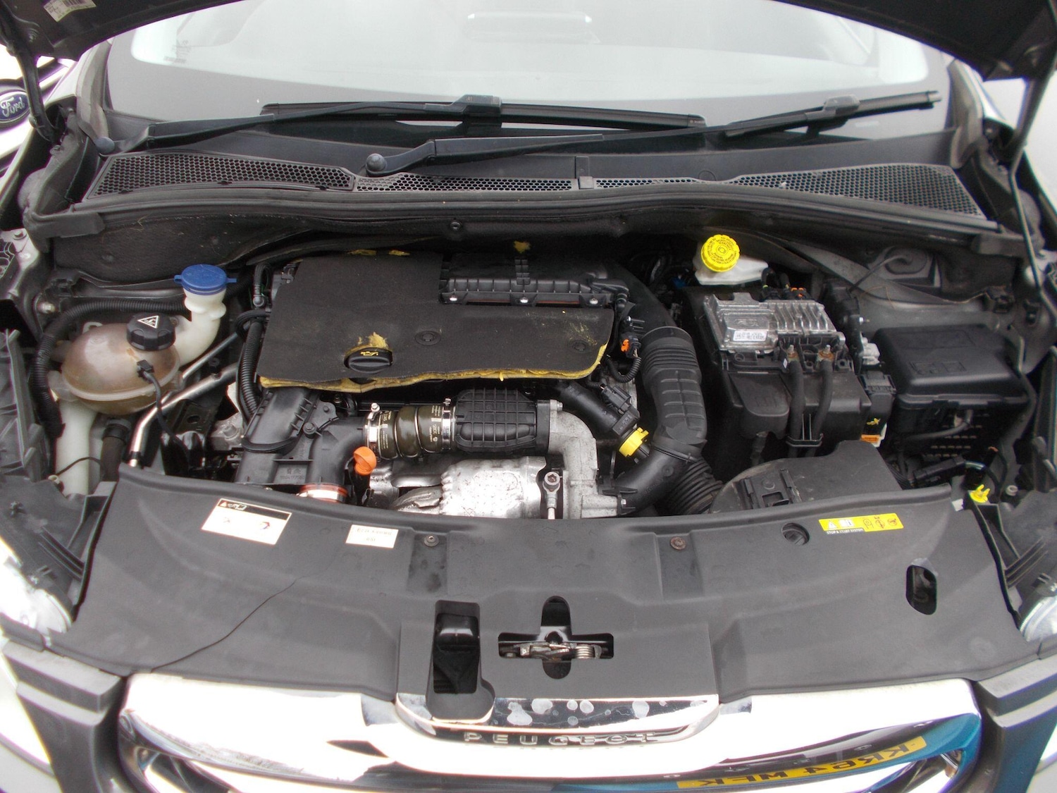 Used Peugeot 2008 2015 for sale - 77645895: Photo 40