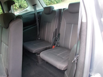 Used Vauxhall Zafira Tourer 2016 for sale - 75687228: Photo