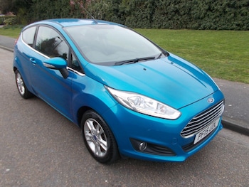 Used Ford Fiesta 2015 for sale - 77925376: Photo