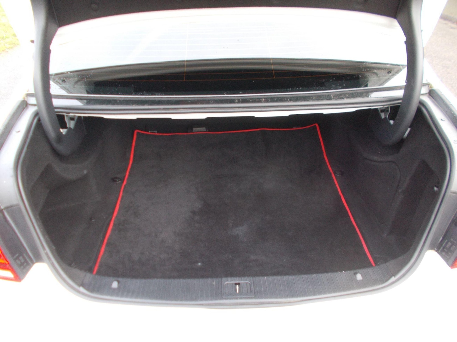 Used Mercedes-Benz E Class 2014 for sale - 77155959: Photo 30