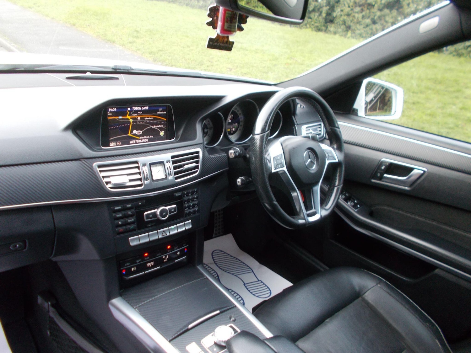 Used Mercedes-Benz E Class 2014 for sale - 77155959: Photo 36