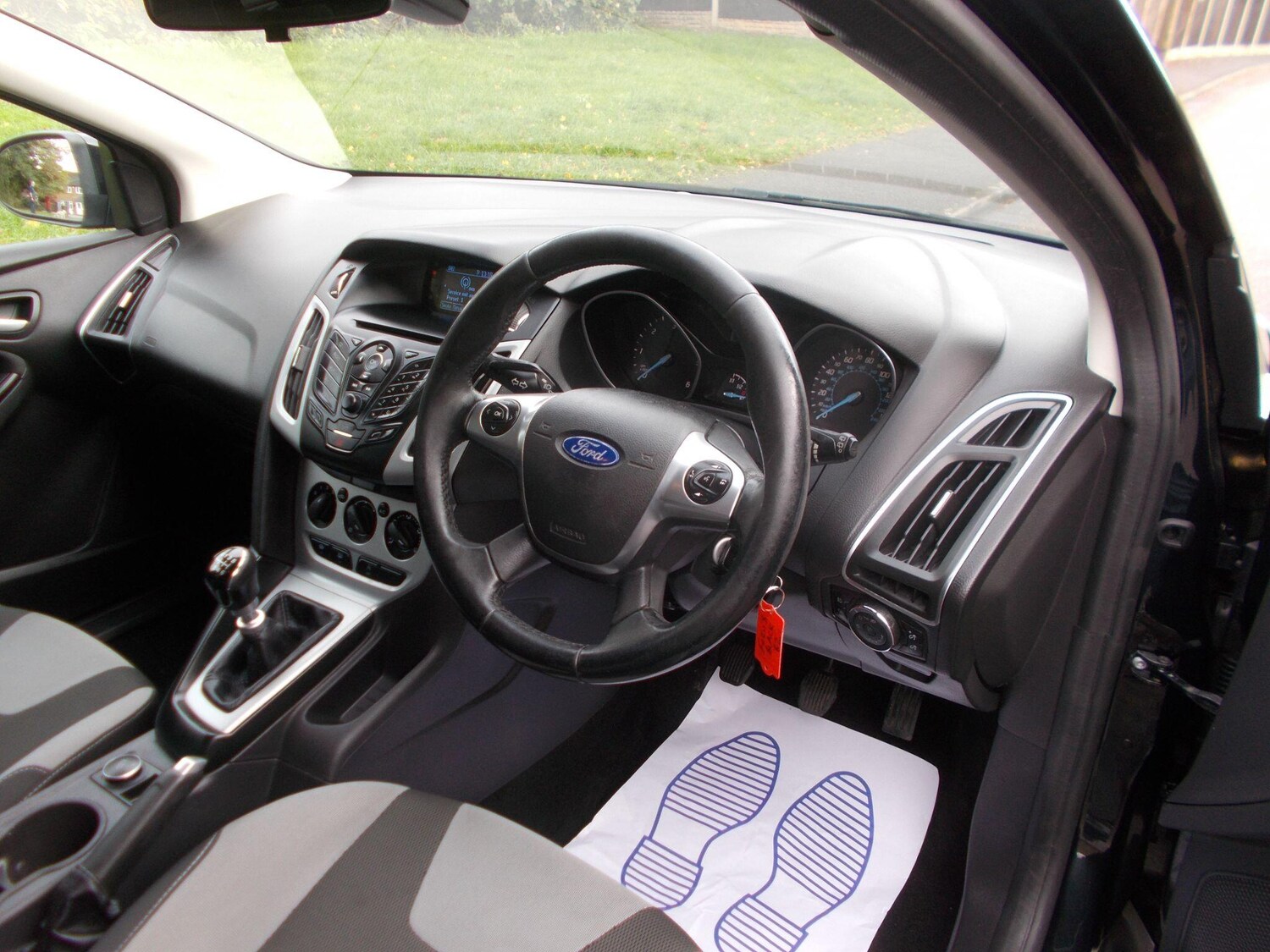 Used Ford Focus 2013 for sale - 76380882: Photo 13
