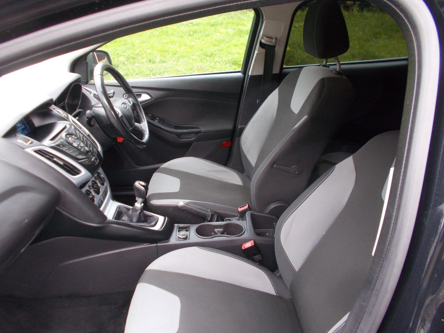 Used Ford Focus 2013 for sale - 76380882: Photo 27