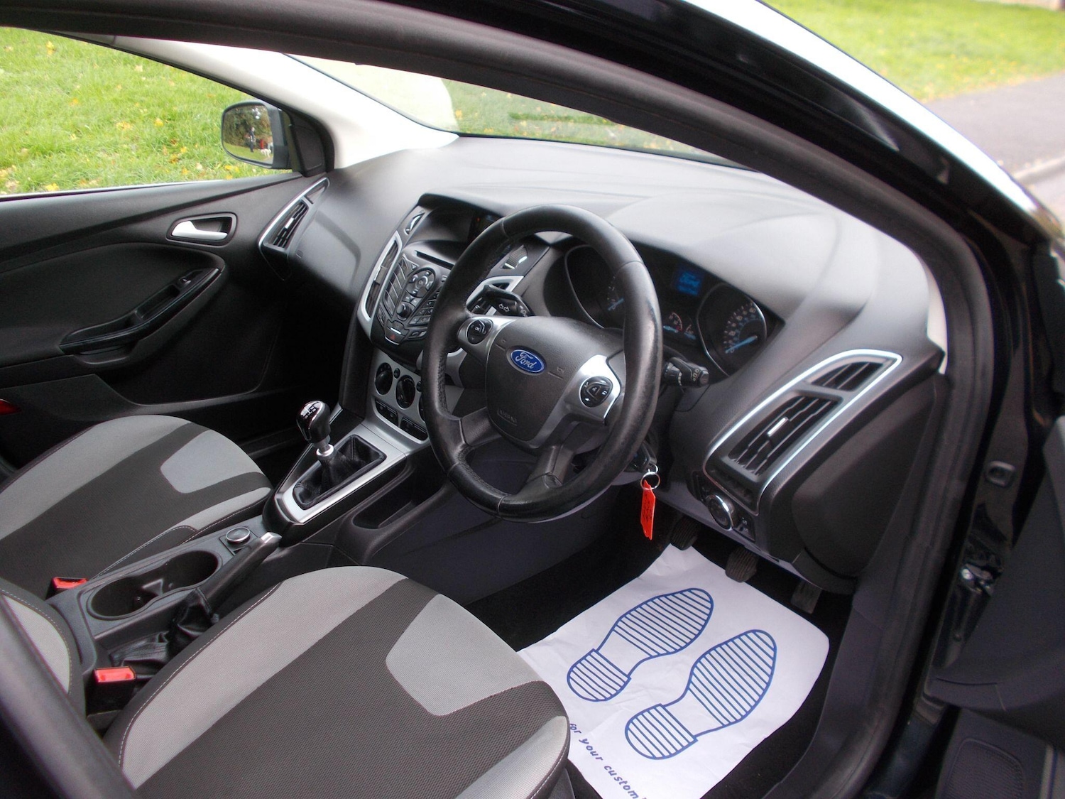 Used Ford Focus 2013 for sale - 76380882: Photo 3