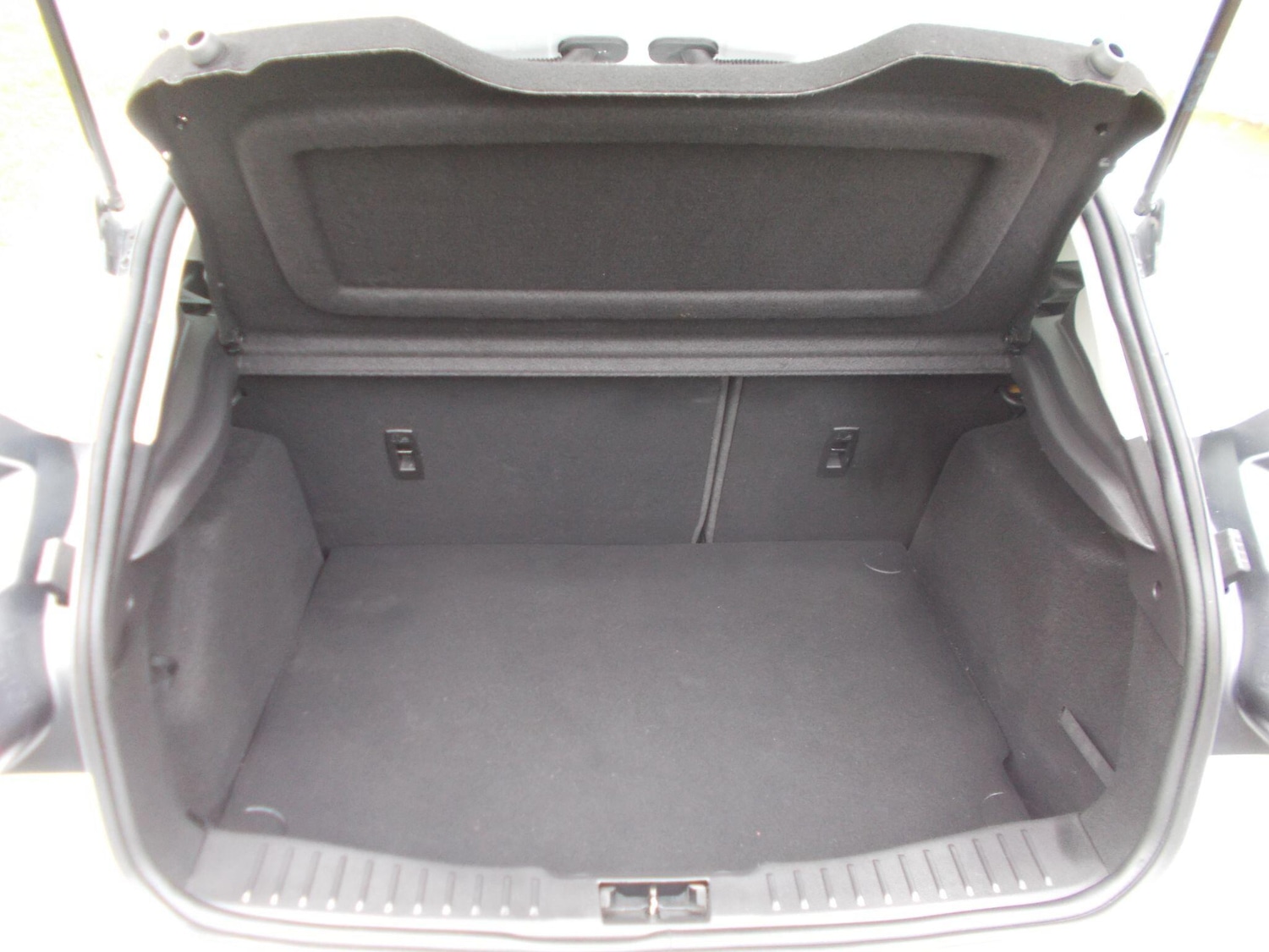 Used Ford Focus for sale - 76473656: Photo 20