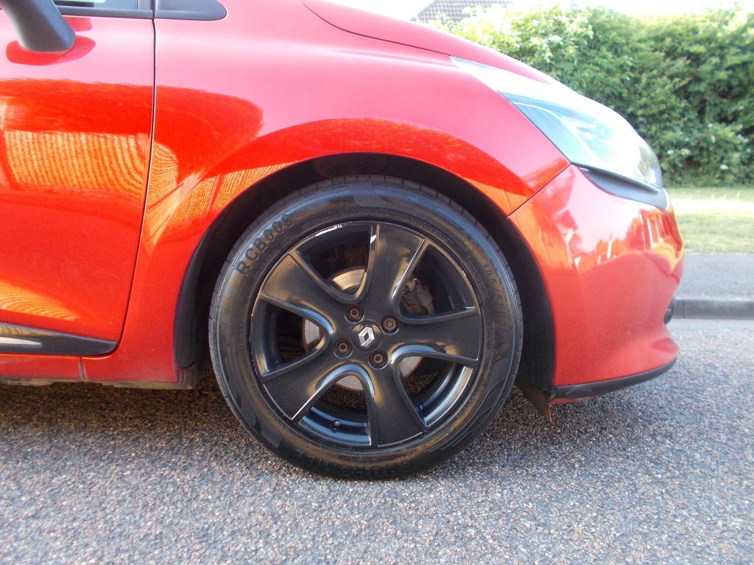 Used Renault Clio 2015 for sale - 76573150: Photo 26