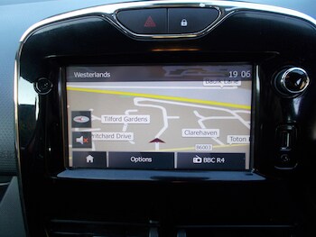 Used Renault Clio 2015 for sale - 76573150: Photo