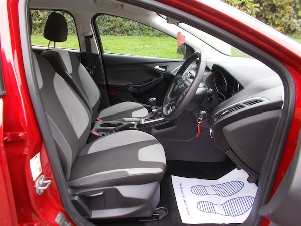 Used Ford Focus 2013 for sale - 76307482: Photo 17