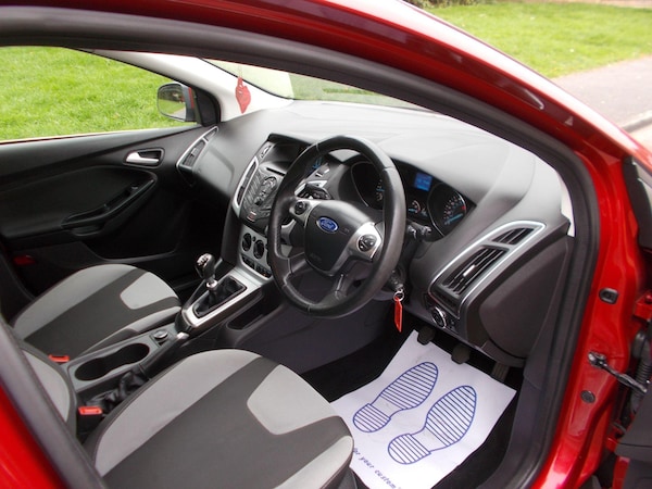 Used Ford Focus 2013 for sale - 76307482: Photo 25