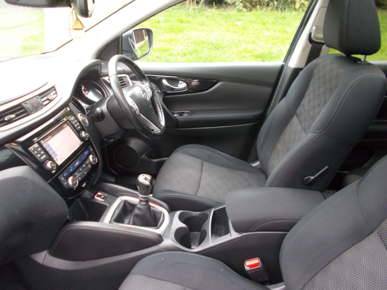 Used Nissan Qashqai 2015 for sale - 76424111: Photo 42