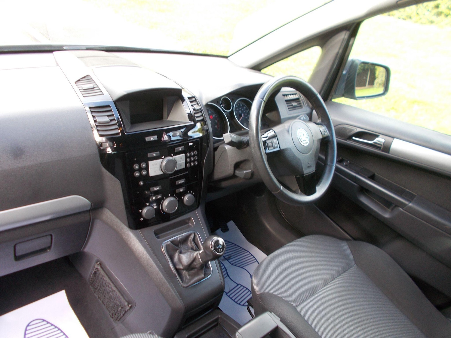 Used Vauxhall Zafira 2011 for sale - 76175351: Photo 32