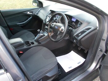 Used Ford Focus 2014 for sale - 78988647: Photo
