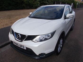 Used Nissan Qashqai 2015 for sale - 79401543: Photo