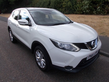 Used Nissan Qashqai 2015 for sale - 79401543: Photo