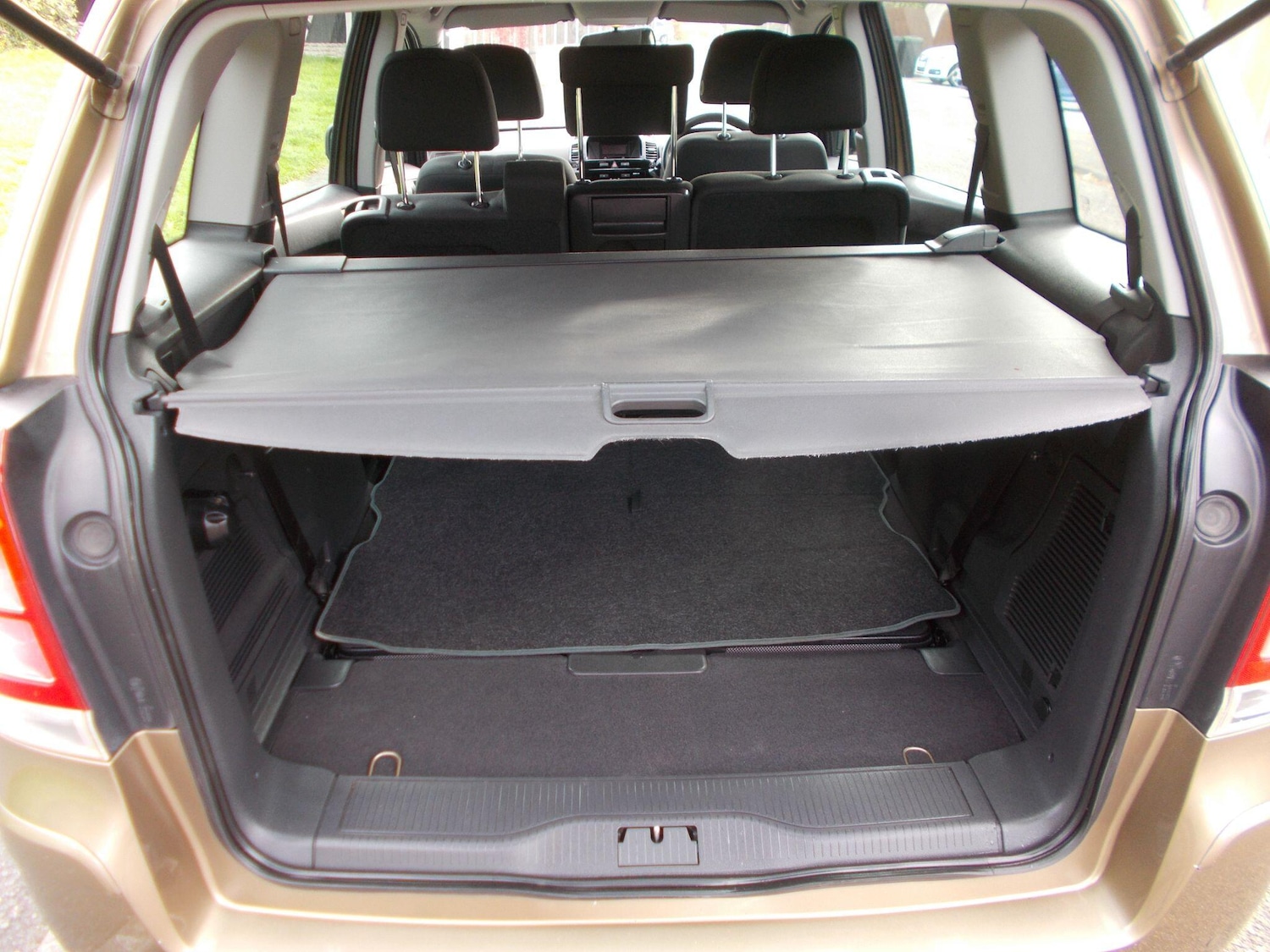 Used Vauxhall Zafira 2014 for sale - 76175199: Photo 21