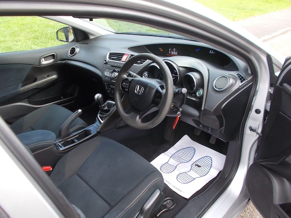 Used Honda Civic 2014 for sale - 76166526: Photo 12