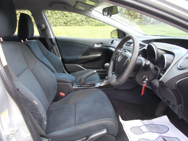 Used Honda Civic 2014 for sale - 76166526: Photo 18