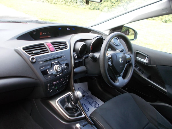 Used Honda Civic 2014 for sale - 76166526: Photo 25