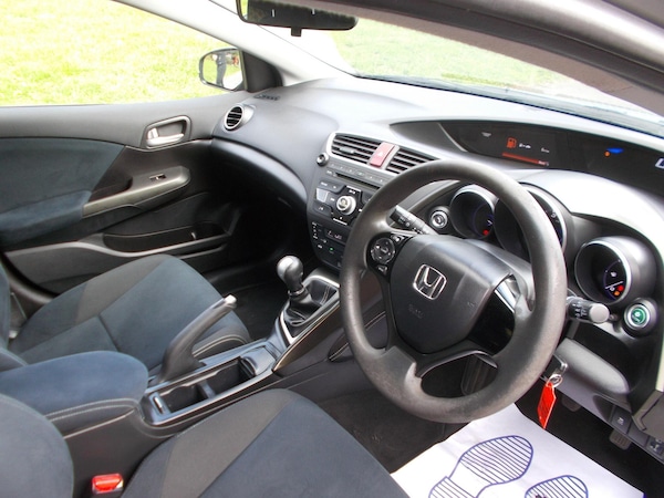 Used Honda Civic 2014 for sale - 76166526: Photo 31