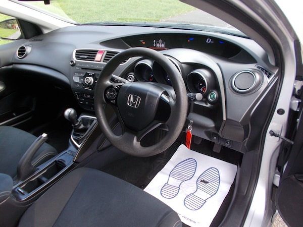 Used Honda Civic 2014 for sale - 76166526: Photo 3