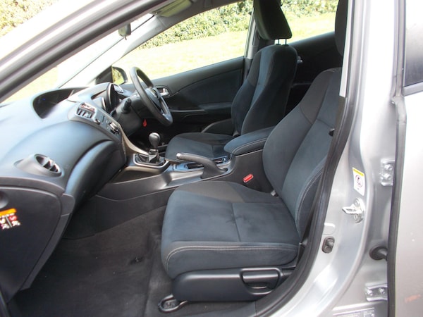 Used Honda Civic 2014 for sale - 76166526: Photo 5