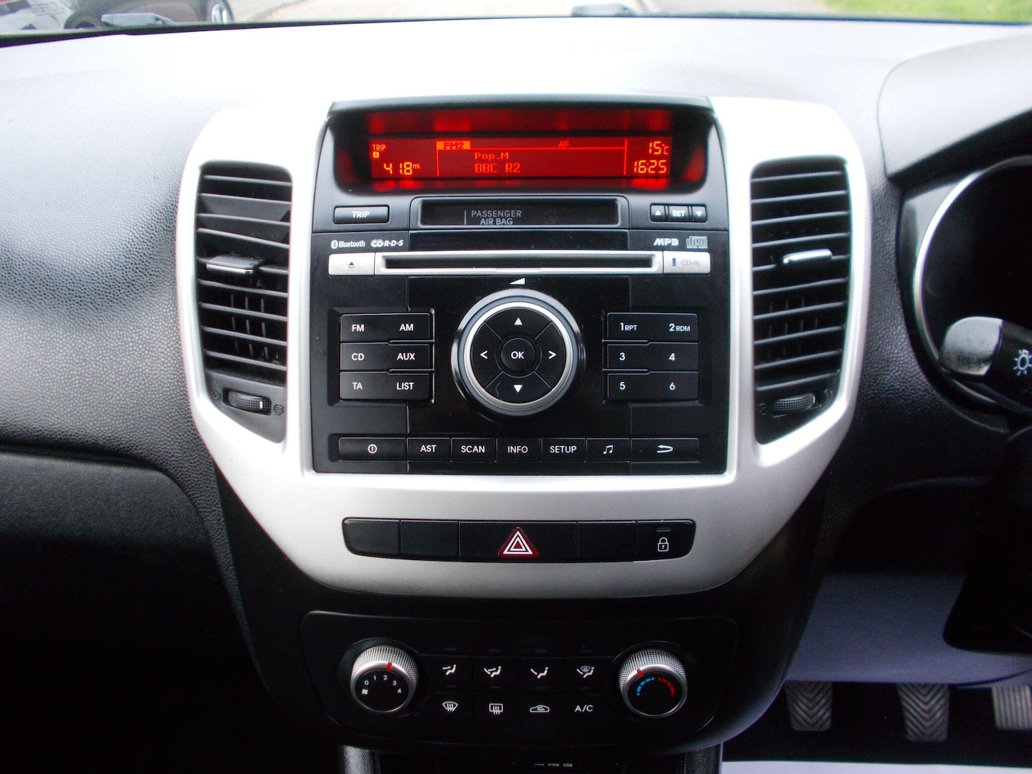 Used Kia Venga 2016 for sale - 76227780: Photo 16