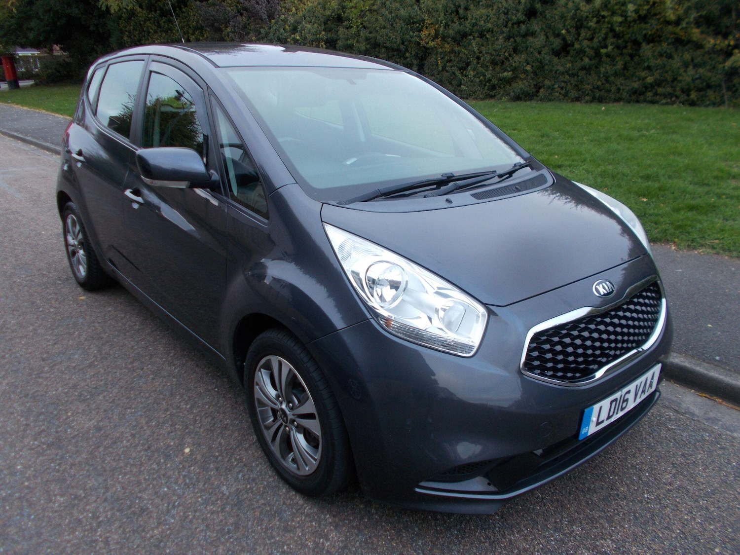 Used Kia Venga 2016 for sale - 76227780: Photo 2