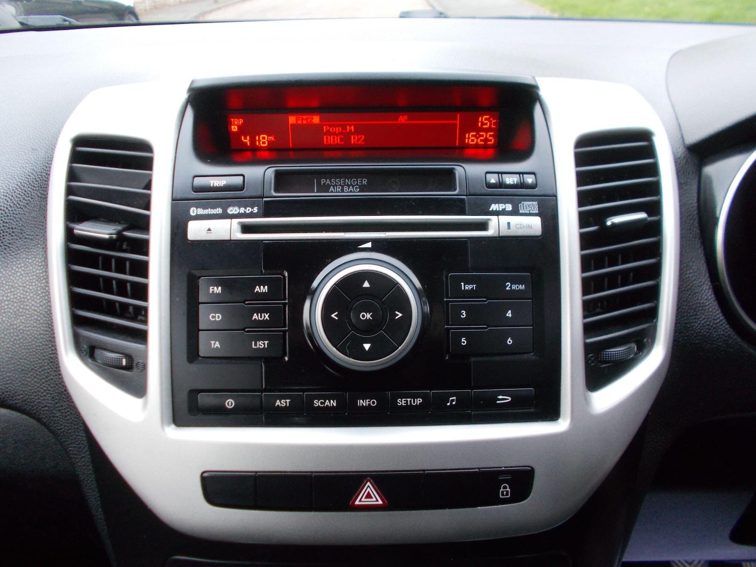 Used Kia Venga 2016 for sale - 76227780: Photo 5