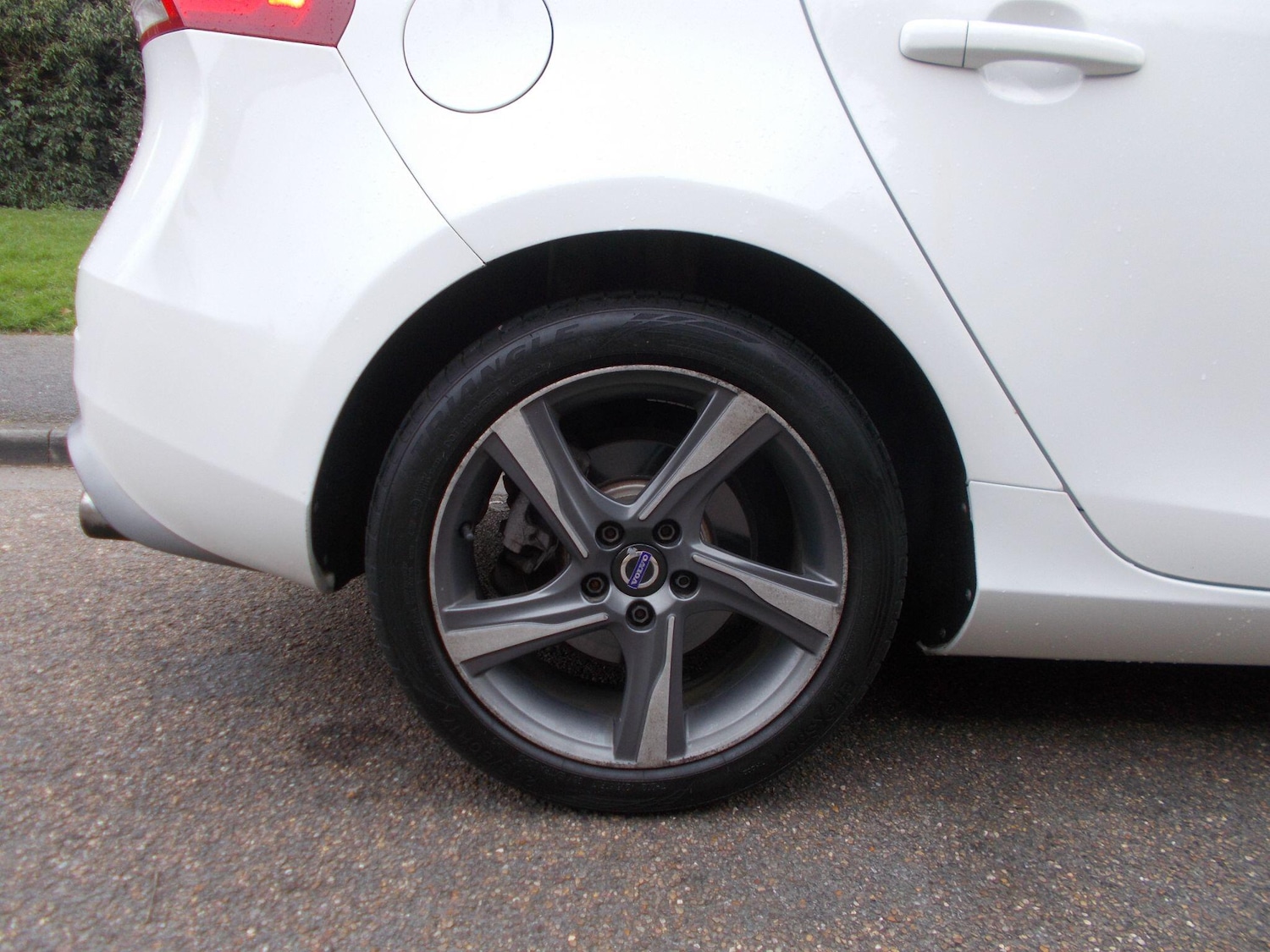 Used Volvo V40 for sale - 77854146: Photo 13