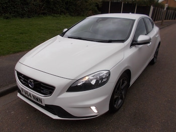Volvo V40 feature image