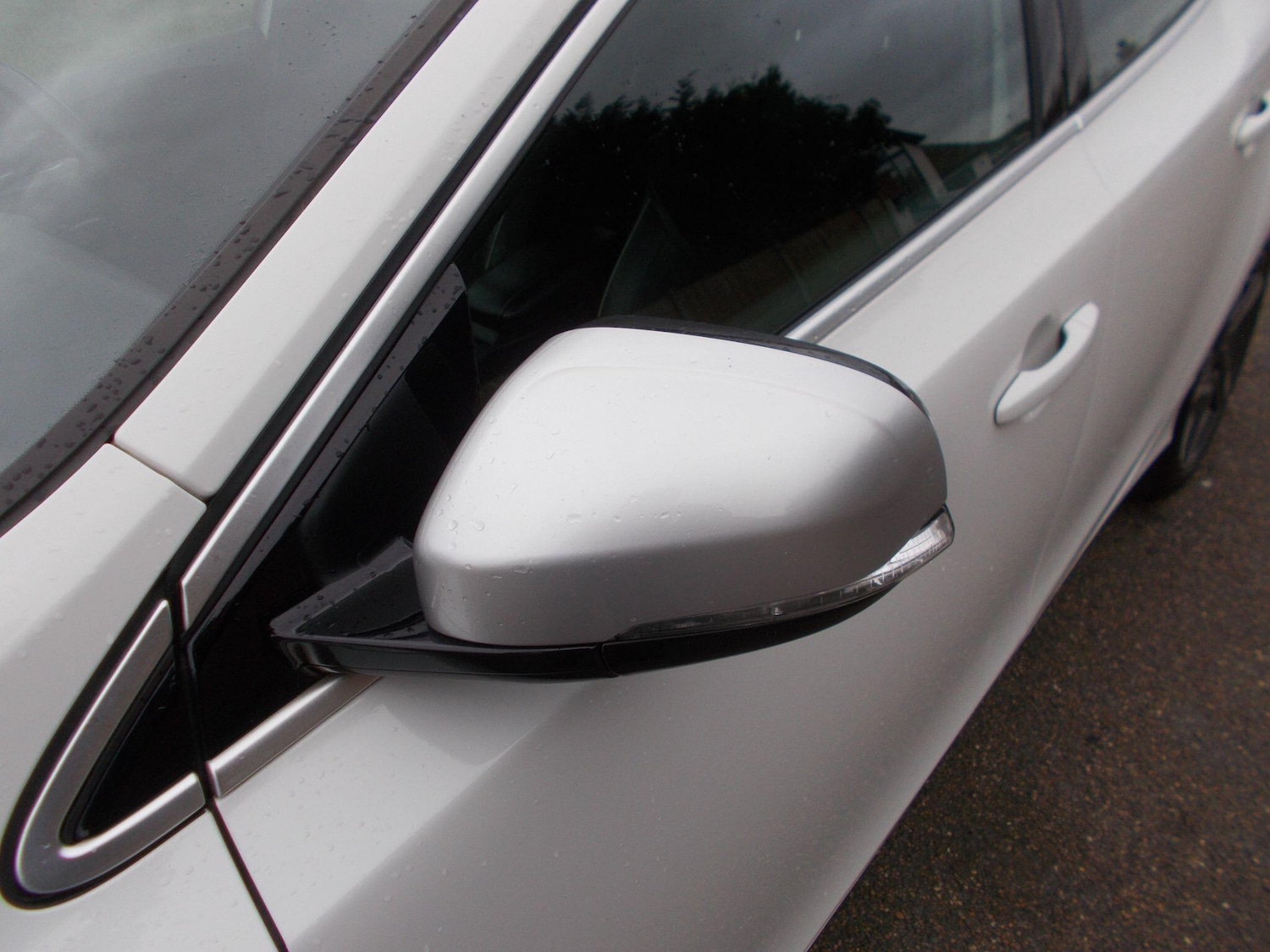 Used Volvo V40 for sale - 77854146: Photo 31