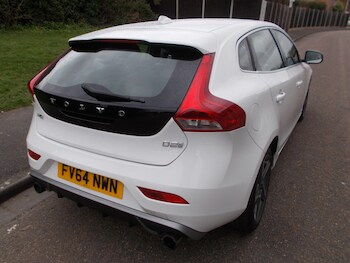 Used Volvo V40 2014 for sale - 77854146: Photo
