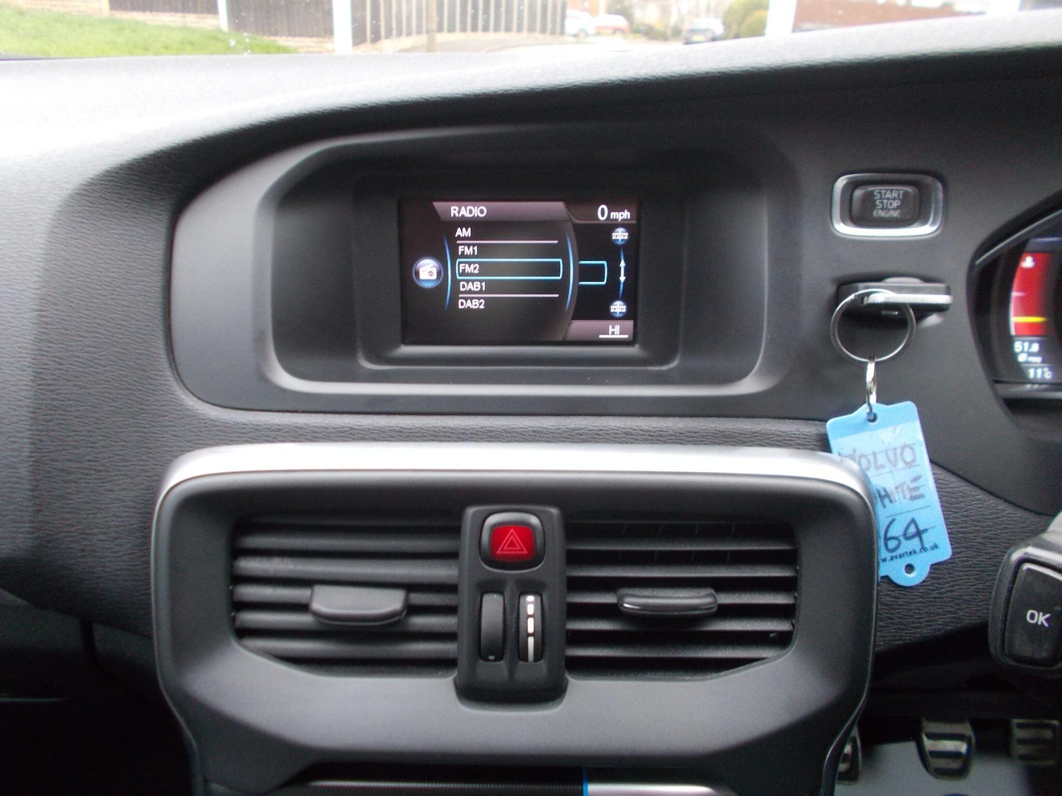 Used Volvo V40 for sale - 77854146: Photo 8