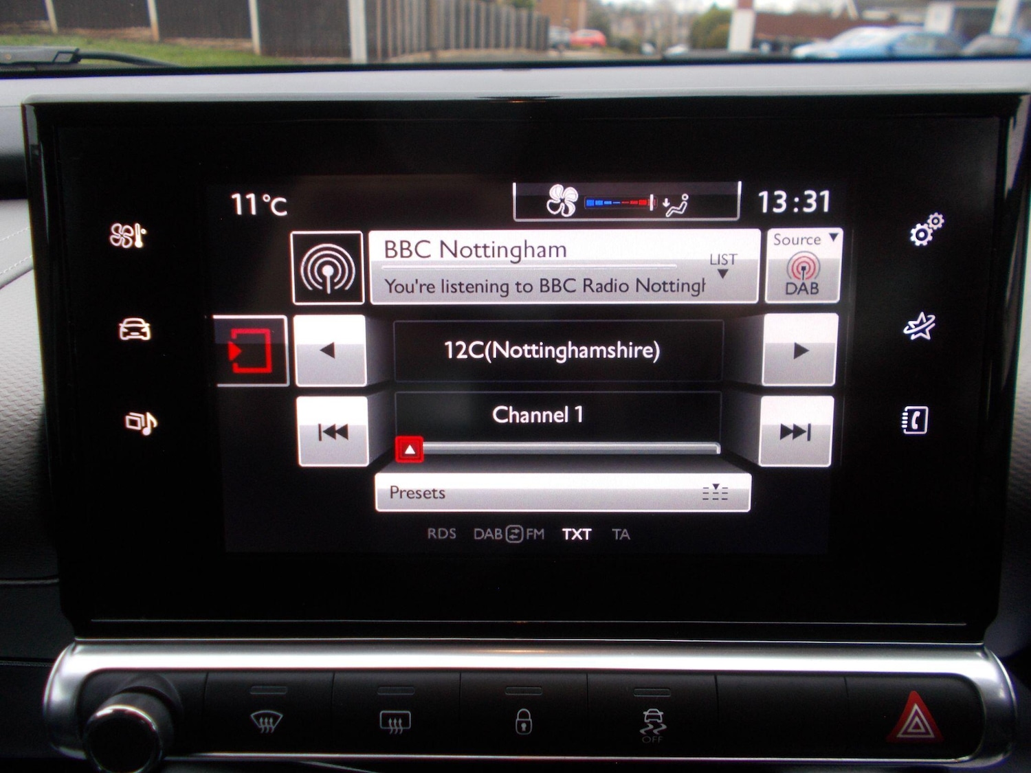 Used Citroen C4 Cactus 2015 for sale - 77484266: Photo 5