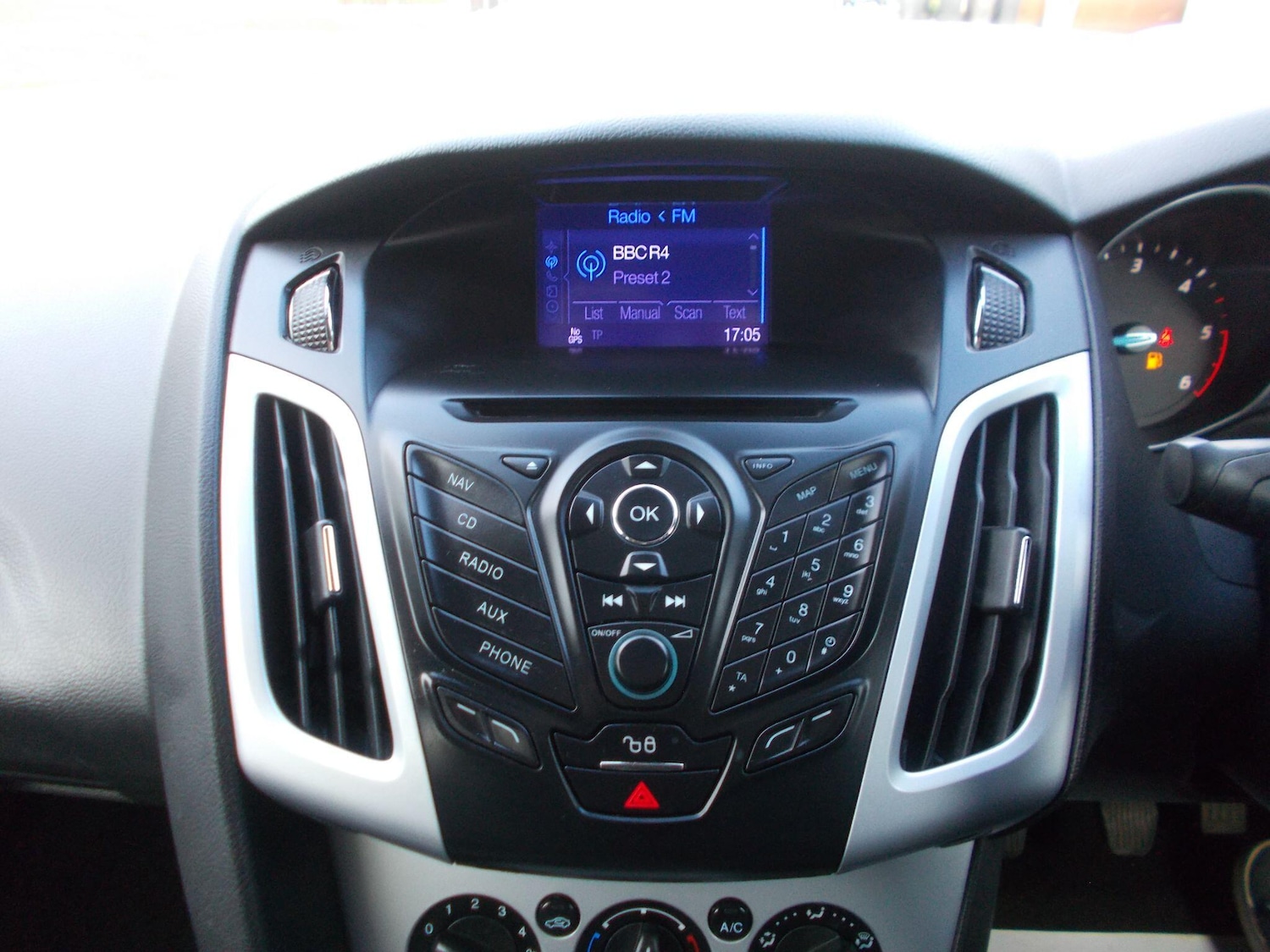 Used Ford Focus 2012 for sale - 78035161: Photo 7