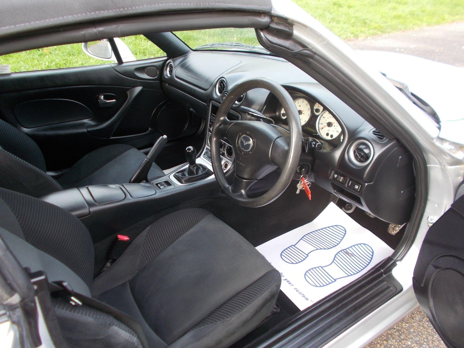 Used Mazda MX-5 2004 for sale - 76250906: Photo 12