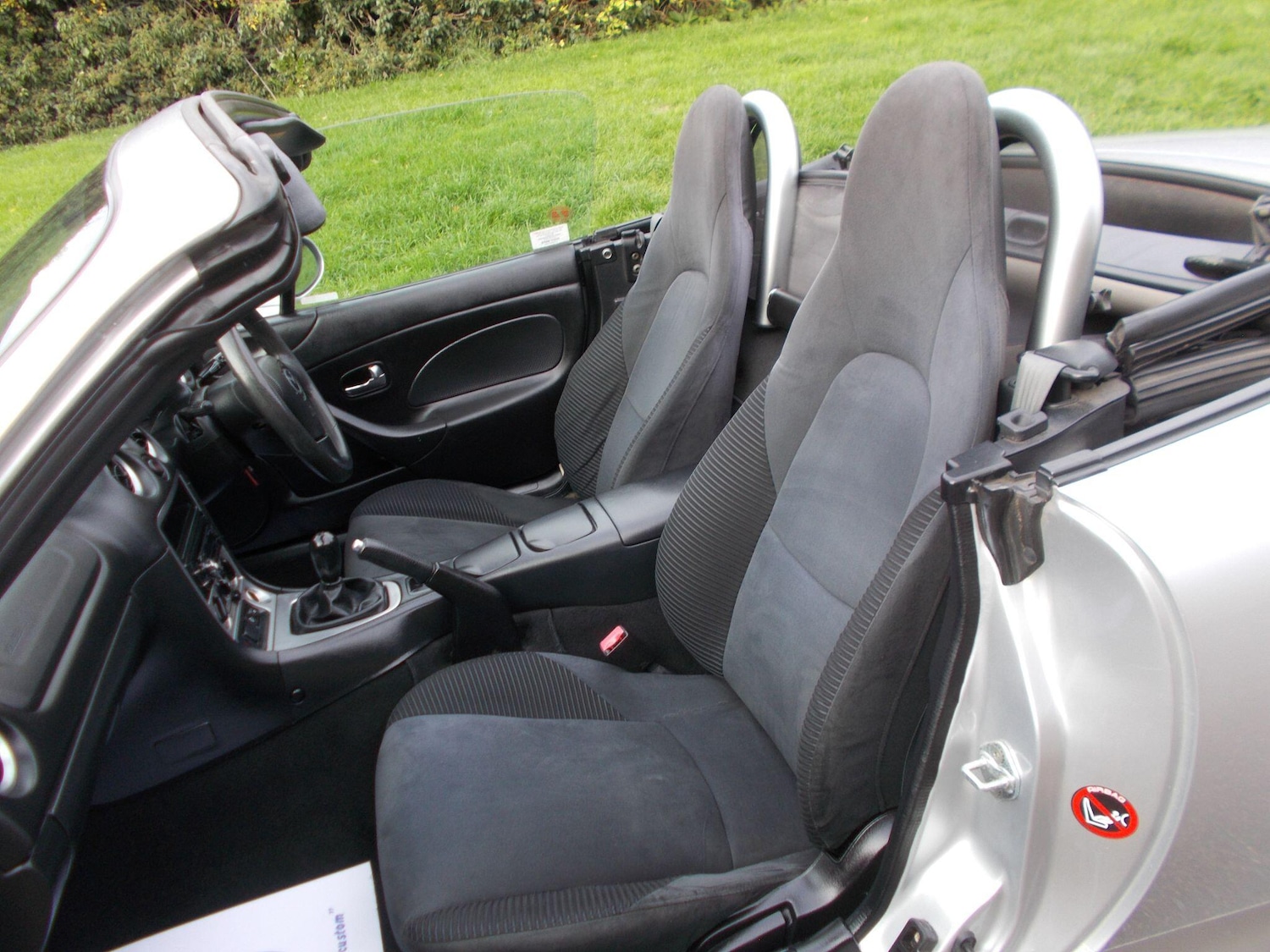 Used Mazda MX-5 2004 for sale - 76250906: Photo 17