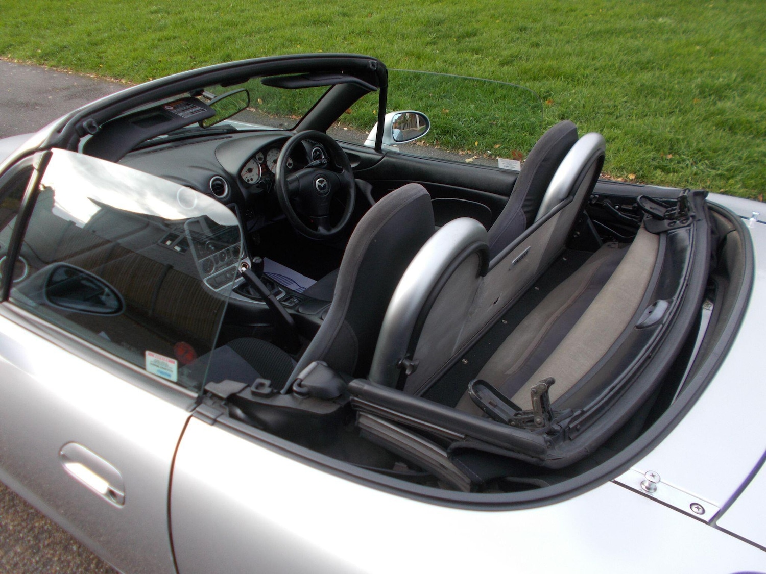 Used Mazda MX-5 2004 for sale - 76250906: Photo 21