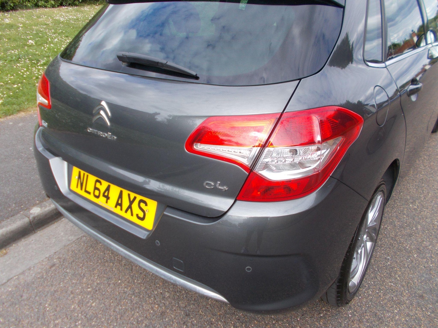 Vehicle 14