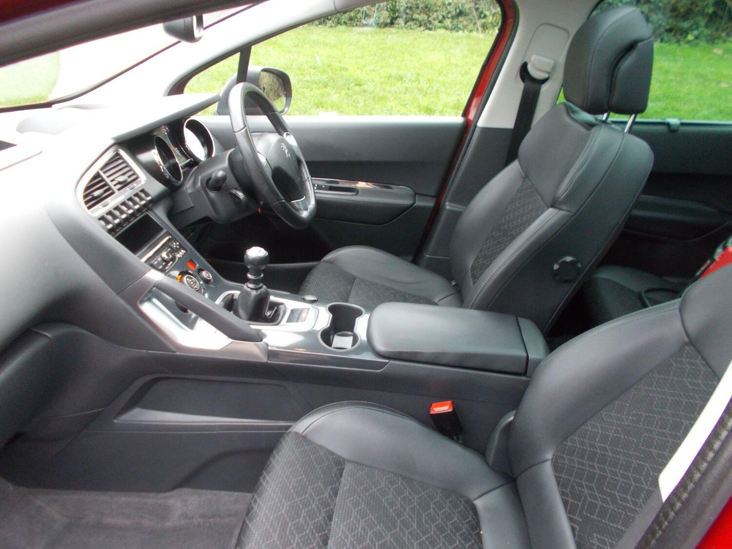 Used Peugeot 3008 2015 for sale - 76597362: Photo 38