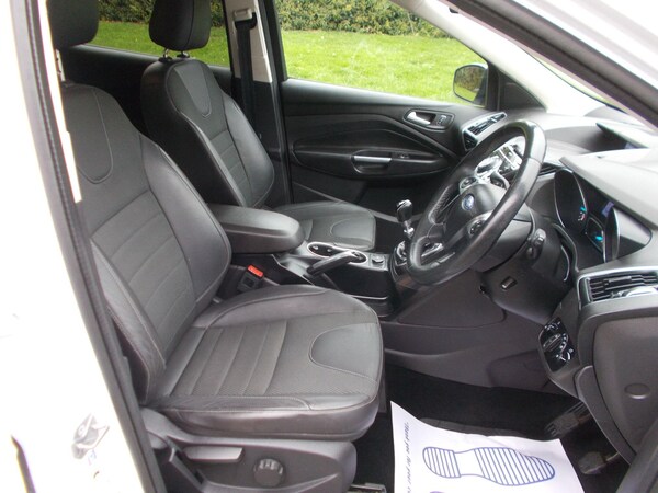 Used Ford Kuga 2015 for sale - 76239813: Photo 12