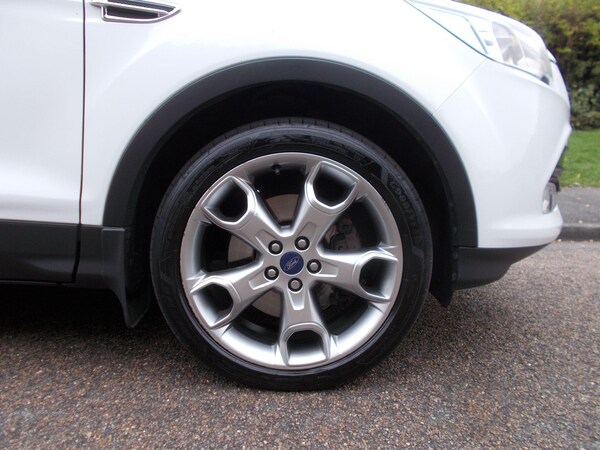 Used Ford Kuga 2015 for sale - 76239813: Photo 17