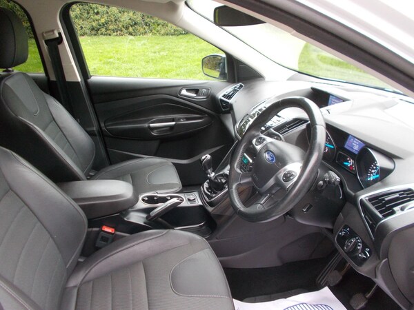 Used Ford Kuga 2015 for sale - 76239813: Photo 30