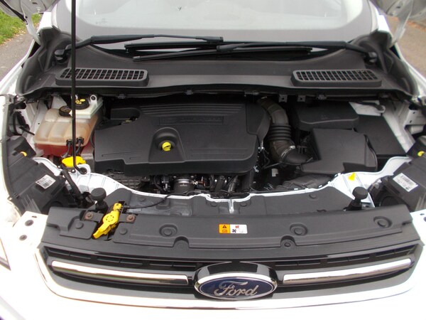 Used Ford Kuga 2015 for sale - 76239813: Photo 40