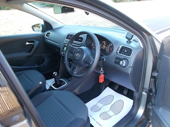 Used Volkswagen Polo 2012 for sale - 79316267: Photo