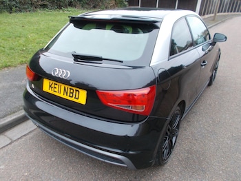 Used Audi A1 2011 for sale - 77021026: Photo