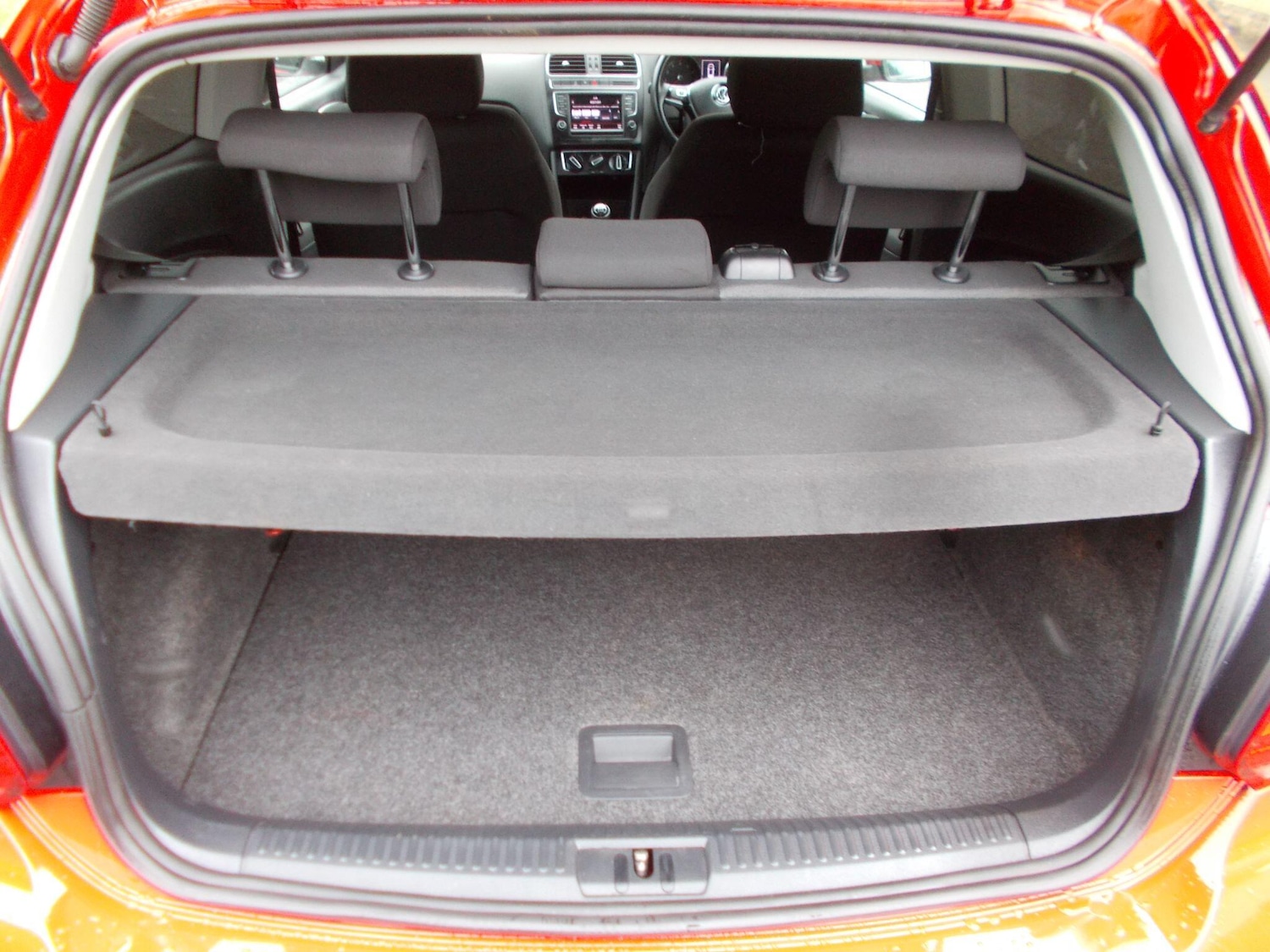 Used Volkswagen Polo 2015 for sale - 77020889: Photo 25