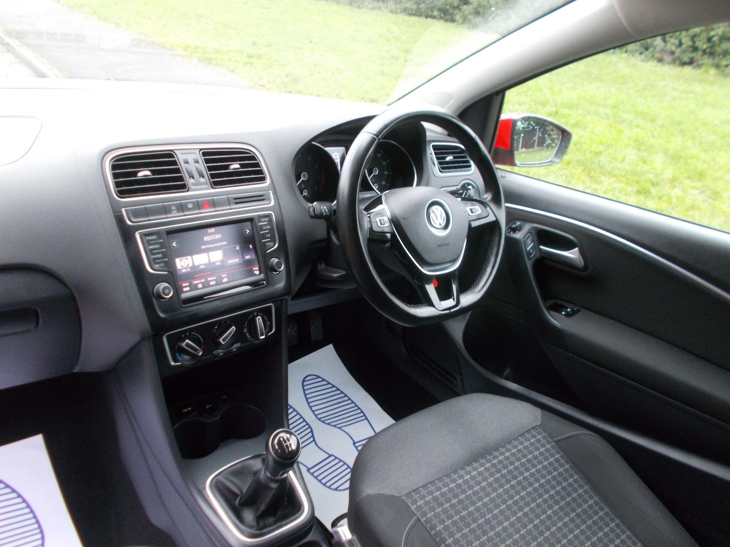 Used Volkswagen Polo 2015 for sale - 77020889: Photo 5